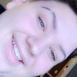 Meet your Posher, Ethan